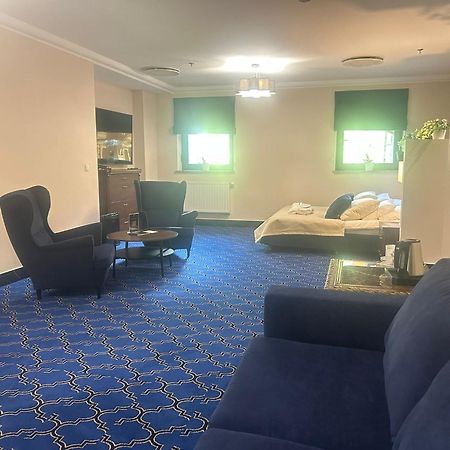 Hotel Czarny Potok Resort Spa & Conference Криница-Здруй Екстериор снимка