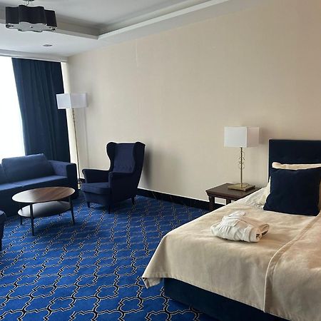 Hotel Czarny Potok Resort Spa & Conference Криница-Здруй Екстериор снимка