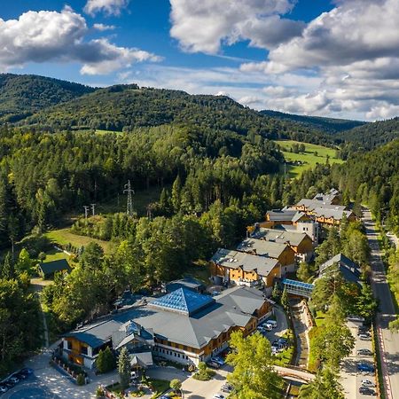 Hotel Czarny Potok Resort Spa & Conference Криница-Здруй Екстериор снимка