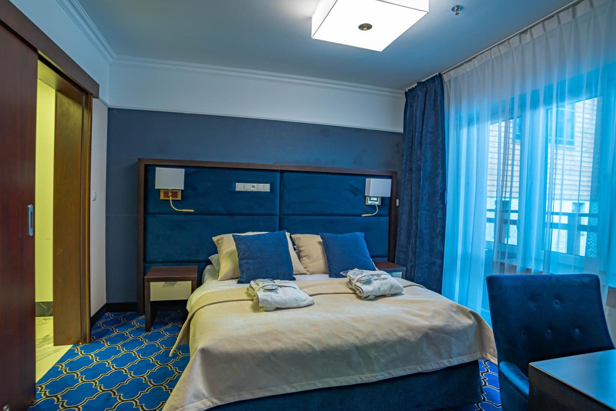 Hotel Czarny Potok Resort Spa & Conference Криница-Здруй Екстериор снимка