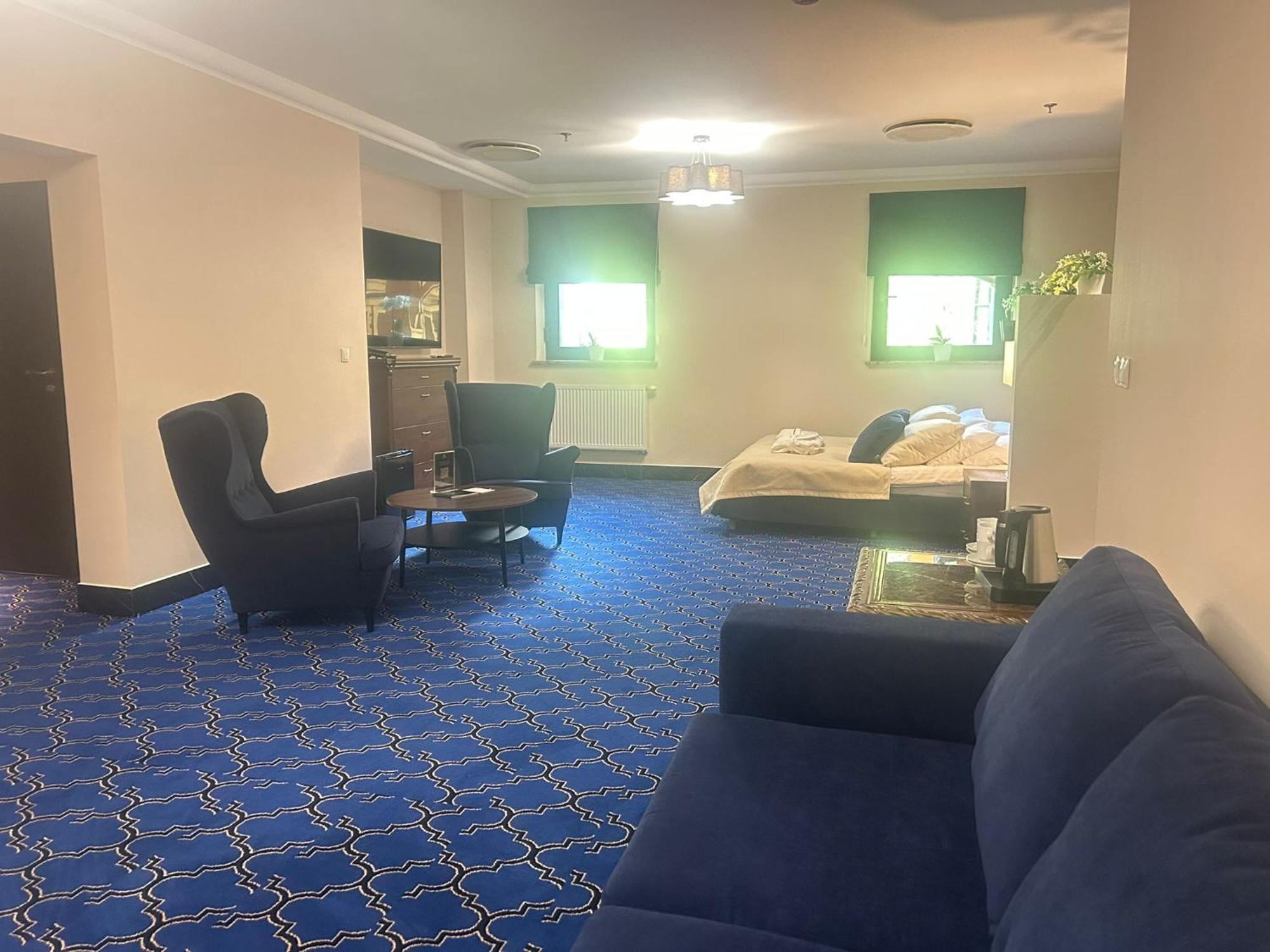 Hotel Czarny Potok Resort Spa & Conference Криница-Здруй Екстериор снимка