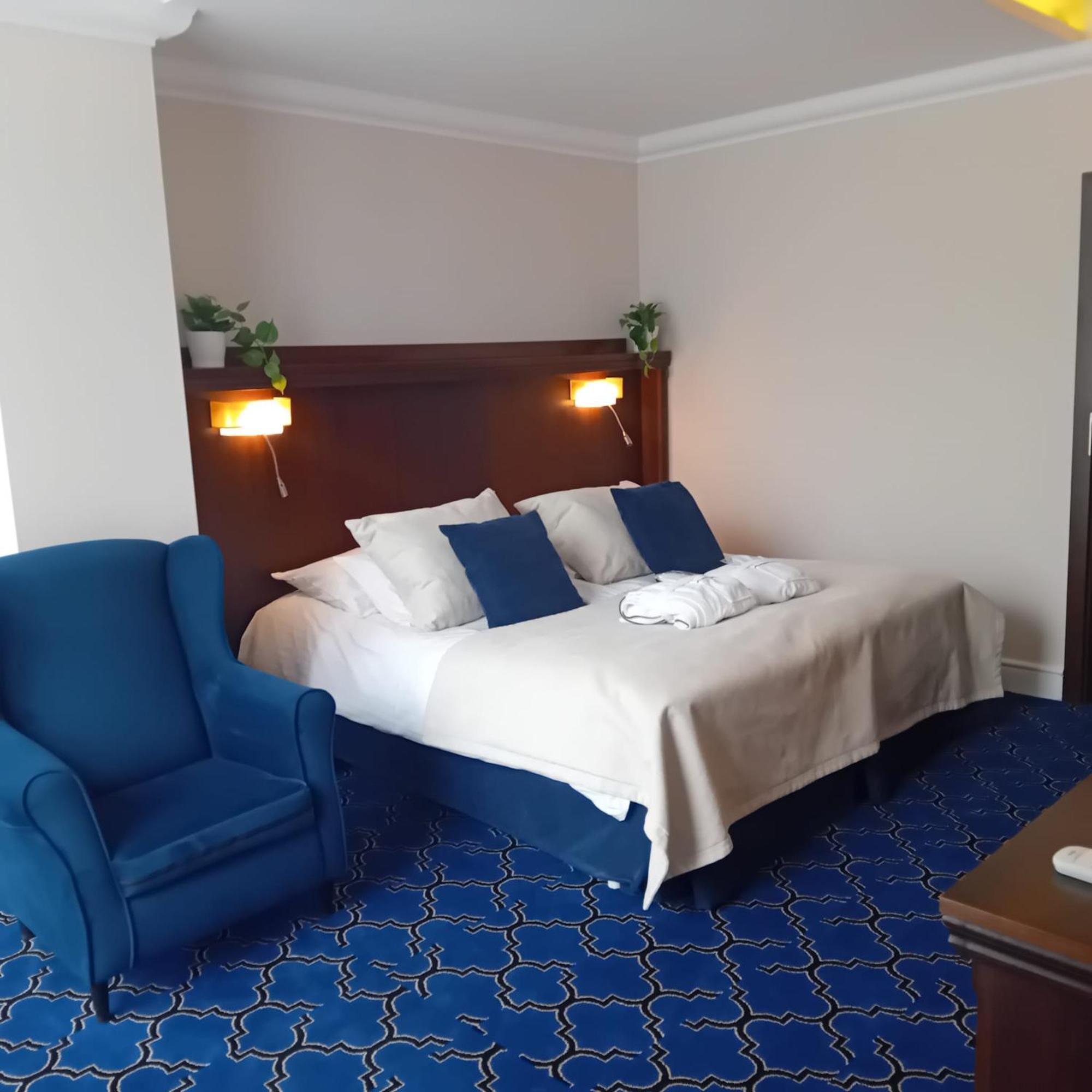 Hotel Czarny Potok Resort Spa & Conference Криница-Здруй Екстериор снимка